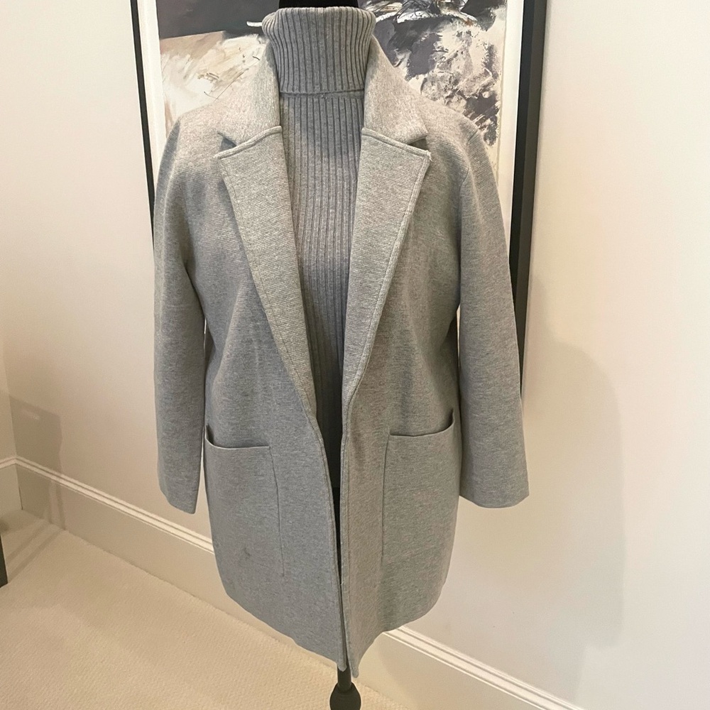 J. Crew Grey Open Front Cardigan, Size Small,
Oversized Fit. Wool Blend. - Picture 2 of 8